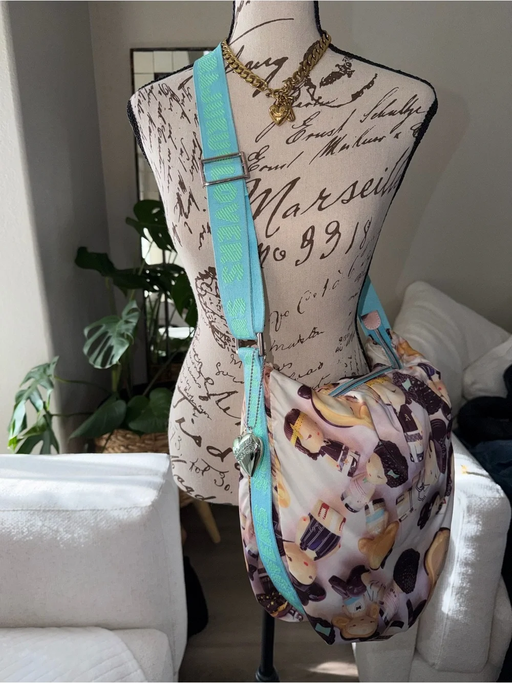 Harajuku Lovers Doll Hobo Bag - Picture 4 of 13